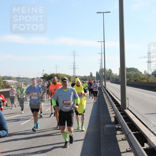 03.10.2025 - Köhlbrandbrückenlauf Yannick Fuchs http://msf.ph/oto/9180434 03.10.2025 11:21:22 Position 3 4818 meine-sportfotos.de