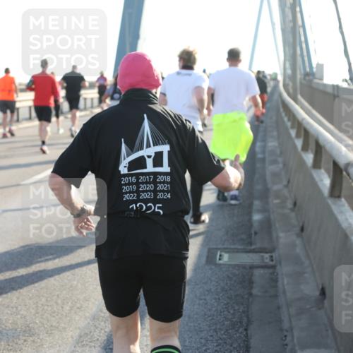 03.10.2025 - Köhlbrandbrückenlauf Yannick Fuchs http://msf.ph/oto/9180443 03.10.2025 08:54:41 Position 2 2016, 2017, 2018, 2019, 2020, 2021, 2022, 2023, 2024, 1925 meine-sportfotos.de