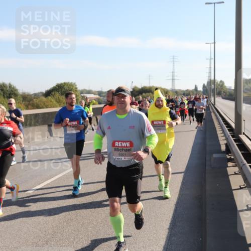 03.10.2025 - Köhlbrandbrückenlauf Yannick Fuchs http://msf.ph/oto/9180448 03.10.2025 11:21:24 Position 3 3, 6430, 6301 meine-sportfotos.de