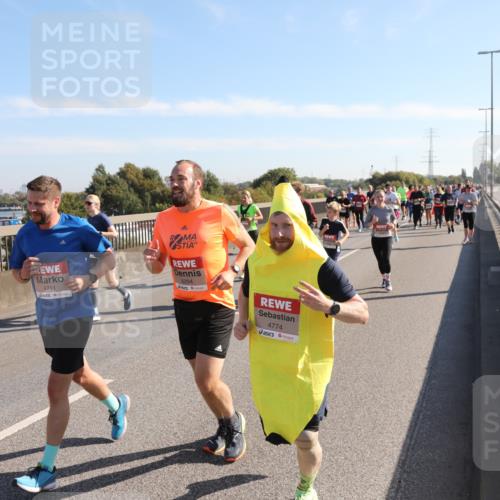 03.10.2025 - Köhlbrandbrückenlauf Yannick Fuchs http://msf.ph/oto/9180462 03.10.2025 11:21:25 Position 3 4711, 6294, 4774 meine-sportfotos.de