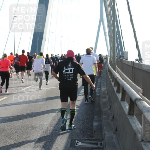 03.10.2025 - Köhlbrandbrückenlauf Yannick Fuchs http://msf.ph/oto/9180470 03.10.2025 08:54:44 Position 2 2016, 2017, 2018, 2019, 2020, 2021, 2023, 2024 meine-sportfotos.de