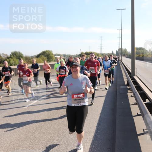 03.10.2025 - Köhlbrandbrückenlauf Yannick Fuchs http://msf.ph/oto/9180507 03.10.2025 11:21:30 Position 3 6300 meine-sportfotos.de