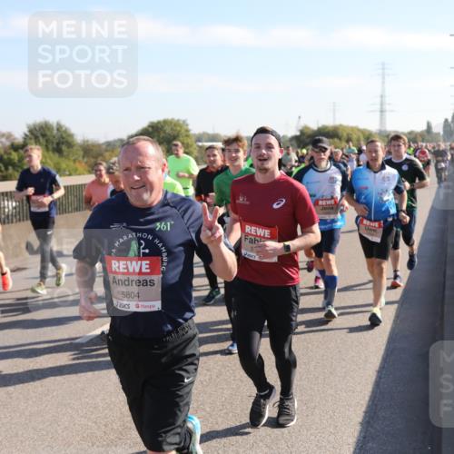 03.10.2025 - Köhlbrandbrückenlauf Yannick Fuchs http://msf.ph/oto/9180518 03.10.2025 11:21:31 Position 3 361, 5804 meine-sportfotos.de