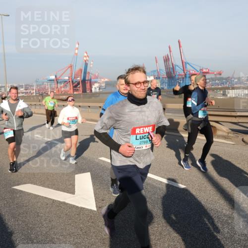 03.10.2025 - Köhlbrandbrückenlauf Yannick Fuchs http://msf.ph/oto/9180536 03.10.2025 08:54:53 Position 2 2769, 18 meine-sportfotos.de