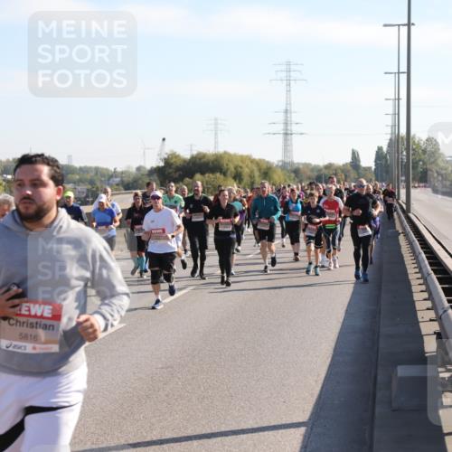 03.10.2025 - Köhlbrandbrückenlauf Yannick Fuchs http://msf.ph/oto/9180555 03.10.2025 11:21:36 Position 3 5816 meine-sportfotos.de