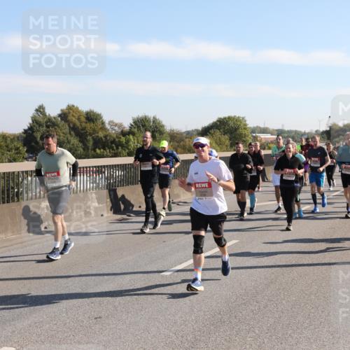 03.10.2025 - Köhlbrandbrückenlauf Yannick Fuchs http://msf.ph/oto/9180603 03.10.2025 11:21:40 Position 3 6790 meine-sportfotos.de