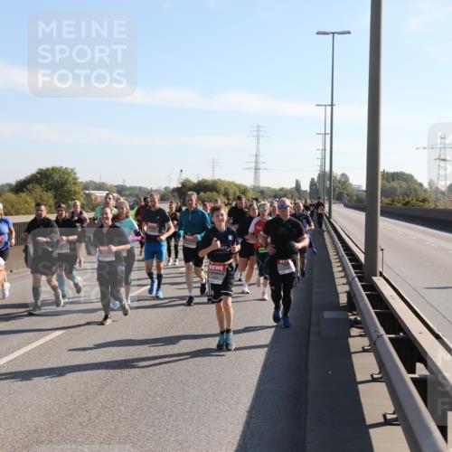 03.10.2025 - Köhlbrandbrückenlauf Yannick Fuchs http://msf.ph/oto/9180610 03.10.2025 11:21:40 Position 3 6790 meine-sportfotos.de