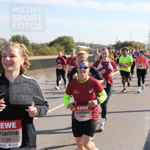 03.10.2025 - Köhlbrandbrückenlauf Yannick Fuchs http://msf.ph/oto/9180668 03.10.2025 11:21:47 Position 3 5166, 5840 meine-sportfotos.de
