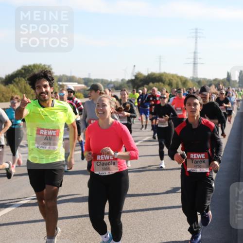 03.10.2025 - Köhlbrandbrückenlauf Yannick Fuchs http://msf.ph/oto/9180696 03.10.2025 11:21:49 Position 3 5868, 5869, 5866, 4736 meine-sportfotos.de