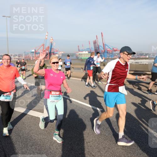 03.10.2025 - Köhlbrandbrückenlauf Yannick Fuchs http://msf.ph/oto/9180708 03.10.2025 08:55:13 Position 2 1552, 1436 meine-sportfotos.de