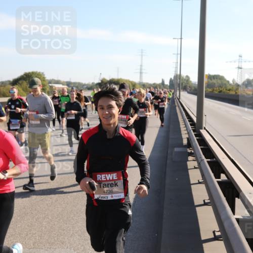 03.10.2025 - Köhlbrandbrückenlauf Yannick Fuchs http://msf.ph/oto/9180709 03.10.2025 11:21:50 Position 3 5866, 4736 meine-sportfotos.de