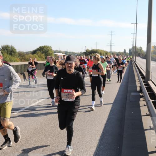 03.10.2025 - Köhlbrandbrückenlauf Yannick Fuchs http://msf.ph/oto/9180718 03.10.2025 11:21:51 Position 3 5867, 508 meine-sportfotos.de