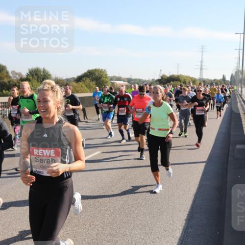 03.10.2025 - Köhlbrandbrückenlauf Yannick Fuchs http://msf.ph/oto/9180742 03.10.2025 11:21:53 Position 3 4489, 4982 meine-sportfotos.de