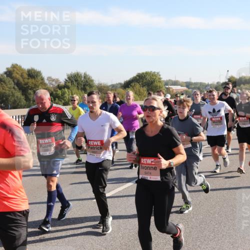 03.10.2025 - Köhlbrandbrückenlauf Yannick Fuchs http://msf.ph/oto/9180771 03.10.2025 11:21:56 Position 3 626, 5543, 5892, 5891, 6474, 6591 meine-sportfotos.de