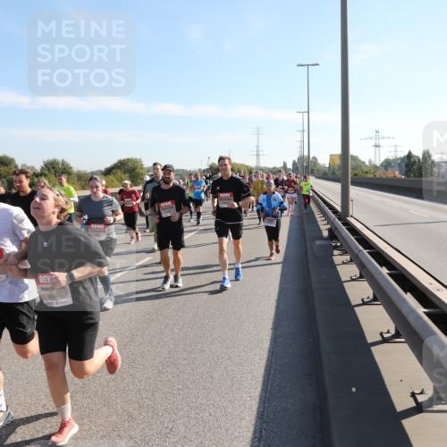 03.10.2025 - Köhlbrandbrückenlauf Yannick Fuchs http://msf.ph/oto/9180791 03.10.2025 11:21:58 Position 3 6591, 6596 meine-sportfotos.de