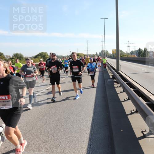 03.10.2025 - Köhlbrandbrückenlauf Yannick Fuchs http://msf.ph/oto/9180793 03.10.2025 11:21:58 Position 3 6591, 6596 meine-sportfotos.de