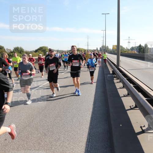 03.10.2025 - Köhlbrandbrückenlauf Yannick Fuchs http://msf.ph/oto/9180795 03.10.2025 11:21:58 Position 3 6596 meine-sportfotos.de
