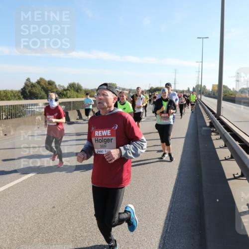 03.10.2025 - Köhlbrandbrückenlauf Yannick Fuchs http://msf.ph/oto/9180895 03.10.2025 11:22:12 Position 3 5684 meine-sportfotos.de