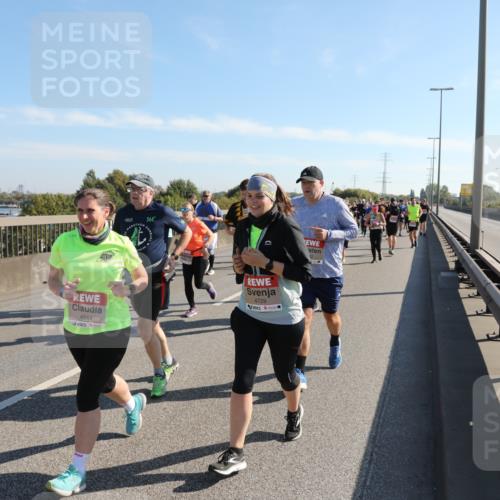 03.10.2025 - Köhlbrandbrückenlauf Yannick Fuchs http://msf.ph/oto/9180913 03.10.2025 11:22:13 Position 3 4844, 361, 4729 meine-sportfotos.de