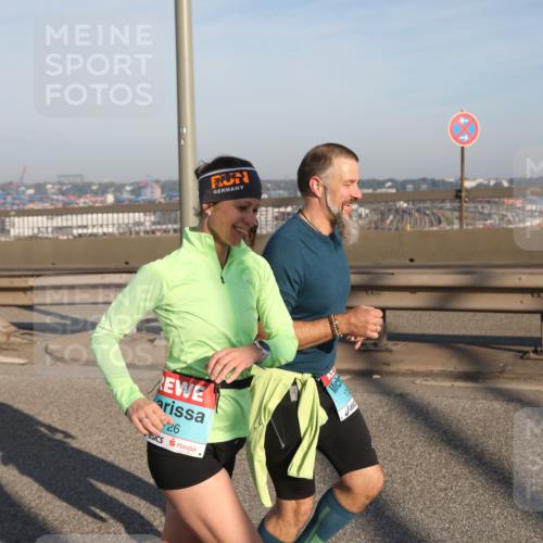 03.10.2025 - Köhlbrandbrückenlauf Yannick Fuchs http://msf.ph/oto/9180941 03.10.2025 08:55:41 Position 2 26 meine-sportfotos.de