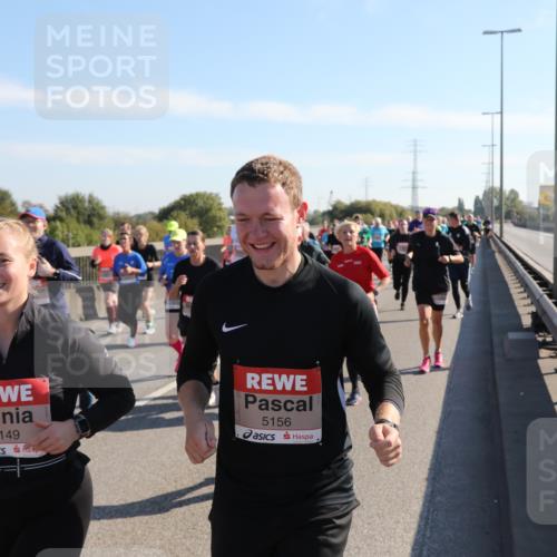 03.10.2025 - Köhlbrandbrückenlauf Yannick Fuchs http://msf.ph/oto/9180986 03.10.2025 11:22:22 Position 3 5149, 5156 meine-sportfotos.de