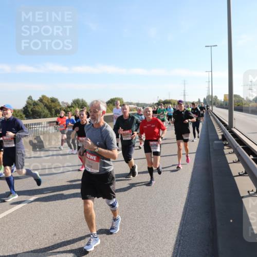 03.10.2025 - Köhlbrandbrückenlauf Yannick Fuchs http://msf.ph/oto/9180992 03.10.2025 11:22:23 Position 3 6758 meine-sportfotos.de