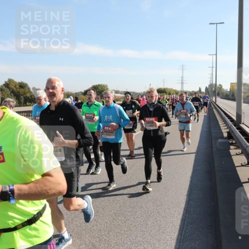 03.10.2025 - Köhlbrandbrückenlauf Yannick Fuchs http://msf.ph/oto/9181065 03.10.2025 11:22:30 Position 3 5933 meine-sportfotos.de