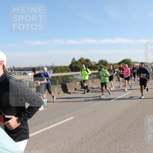 03.10.2025 - Köhlbrandbrückenlauf Yannick Fuchs http://msf.ph/oto/9181107 03.10.2025 11:22:34 Position 3  meine-sportfotos.de
