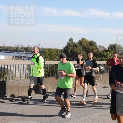 03.10.2025 - Köhlbrandbrückenlauf Yannick Fuchs http://msf.ph/oto/9181120 03.10.2025 11:22:35 Position 3 5358 meine-sportfotos.de