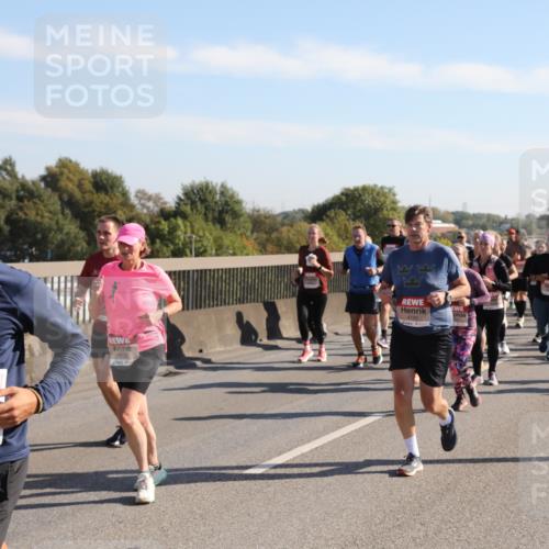 03.10.2025 - Köhlbrandbrückenlauf Yannick Fuchs http://msf.ph/oto/9181128 03.10.2025 11:22:35 Position 3 5358, 4725 meine-sportfotos.de