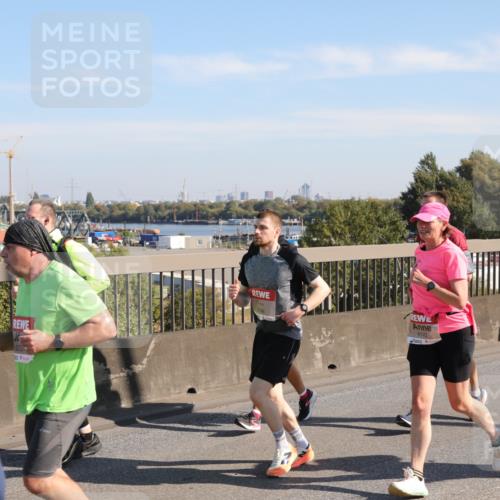 03.10.2025 - Köhlbrandbrückenlauf Yannick Fuchs http://msf.ph/oto/9181133 03.10.2025 11:22:36 Position 3  meine-sportfotos.de
