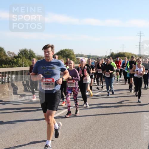 03.10.2025 - Köhlbrandbrückenlauf Yannick Fuchs http://msf.ph/oto/9181141 03.10.2025 11:22:37 Position 3 4725 meine-sportfotos.de