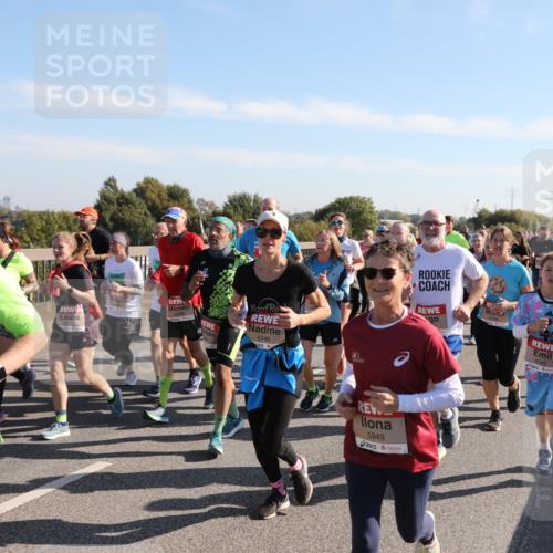 03.10.2025 - Köhlbrandbrückenlauf Yannick Fuchs http://msf.ph/oto/9181232 03.10.2025 11:22:43 Position 3 4746, 5949, 4745 meine-sportfotos.de