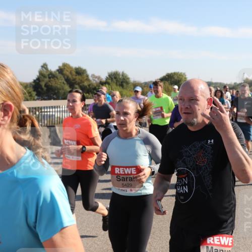 03.10.2025 - Köhlbrandbrückenlauf Yannick Fuchs http://msf.ph/oto/9181258 03.10.2025 11:22:46 Position 3 6768, 5429, 2022 meine-sportfotos.de