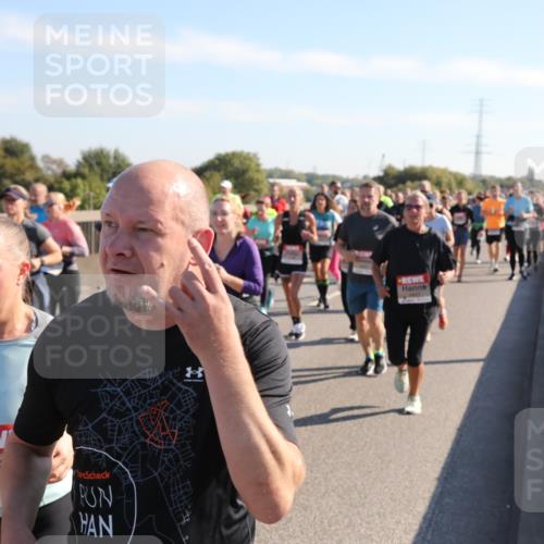 03.10.2025 - Köhlbrandbrückenlauf Yannick Fuchs http://msf.ph/oto/9181262 03.10.2025 11:22:46 Position 3 5209, 542 meine-sportfotos.de