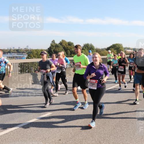 03.10.2025 - Köhlbrandbrückenlauf Yannick Fuchs http://msf.ph/oto/9181268 03.10.2025 11:22:46 Position 3 4937 meine-sportfotos.de