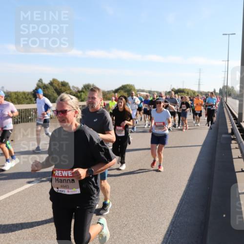 03.10.2025 - Köhlbrandbrückenlauf Yannick Fuchs http://msf.ph/oto/9181286 03.10.2025 11:22:48 Position 3 4943 meine-sportfotos.de