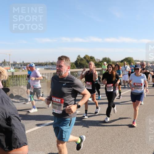 03.10.2025 - Köhlbrandbrückenlauf Yannick Fuchs http://msf.ph/oto/9181294 03.10.2025 11:22:48 Position 3 5501 meine-sportfotos.de