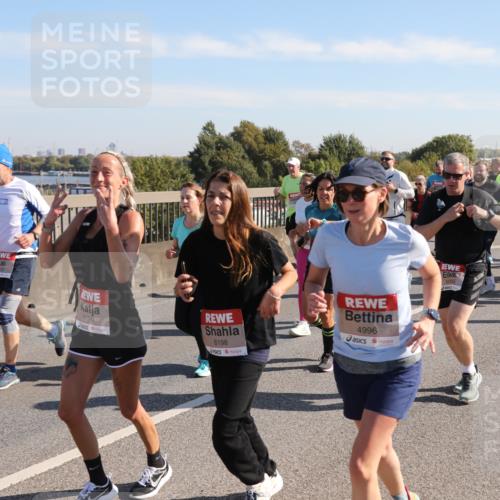 03.10.2025 - Köhlbrandbrückenlauf Yannick Fuchs http://msf.ph/oto/9181302 03.10.2025 11:22:49 Position 3 6199, 6198, 4996, 6005 meine-sportfotos.de