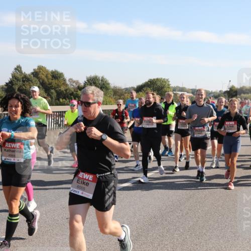03.10.2025 - Köhlbrandbrückenlauf Yannick Fuchs http://msf.ph/oto/9181311 03.10.2025 11:22:49 Position 3 4984, 6005 meine-sportfotos.de