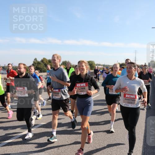 03.10.2025 - Köhlbrandbrückenlauf Yannick Fuchs http://msf.ph/oto/9181338 03.10.2025 11:22:51 Position 3 4767, 4661, 4631, 5479 meine-sportfotos.de