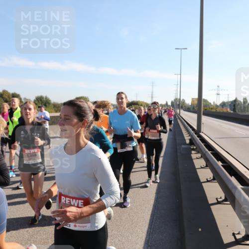 03.10.2025 - Köhlbrandbrückenlauf Yannick Fuchs http://msf.ph/oto/9181344 03.10.2025 11:22:52 Position 3 5453 meine-sportfotos.de