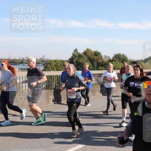 03.10.2025 - Köhlbrandbrückenlauf Yannick Fuchs http://msf.ph/oto/9181396 03.10.2025 11:22:56 Position 3 5551, 6436 meine-sportfotos.de