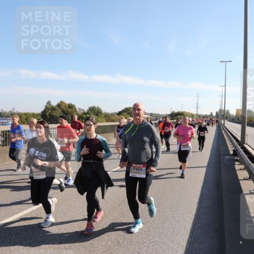 03.10.2025 - Köhlbrandbrückenlauf Yannick Fuchs http://msf.ph/oto/9181406 03.10.2025 11:22:57 Position 3 6436, 6375 meine-sportfotos.de
