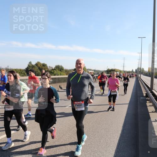 03.10.2025 - Köhlbrandbrückenlauf Yannick Fuchs http://msf.ph/oto/9181409 03.10.2025 11:22:57 Position 3 6436, 6375 meine-sportfotos.de