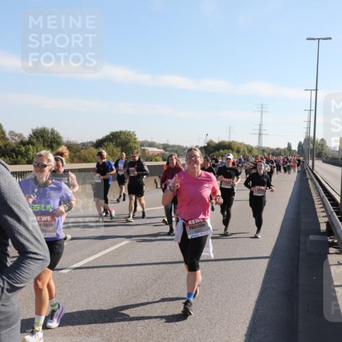 03.10.2025 - Köhlbrandbrückenlauf Yannick Fuchs http://msf.ph/oto/9181413 03.10.2025 11:22:58 Position 3 40, 5321 meine-sportfotos.de