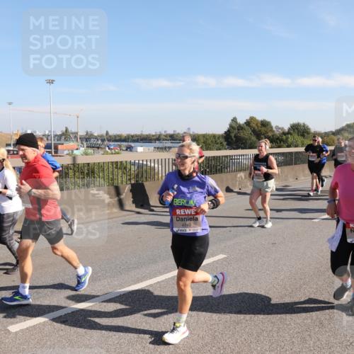 03.10.2025 - Köhlbrandbrückenlauf Yannick Fuchs http://msf.ph/oto/9181422 03.10.2025 11:22:58 Position 3 4740, 5321 meine-sportfotos.de