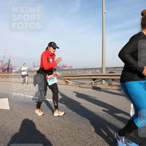 03.10.2025 - Köhlbrandbrückenlauf Yannick Fuchs http://msf.ph/oto/9181455 03.10.2025 08:56:57 Position 2 3054 meine-sportfotos.de