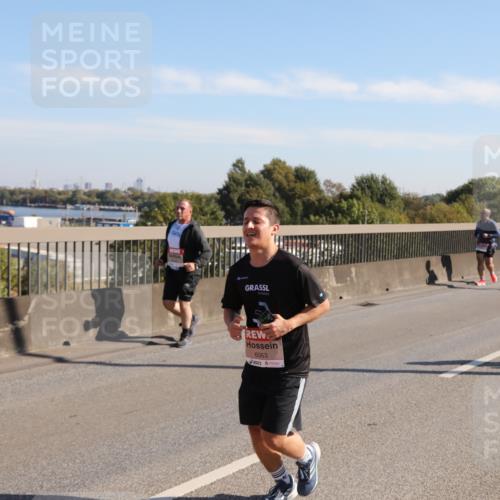 03.10.2025 - Köhlbrandbrückenlauf Yannick Fuchs http://msf.ph/oto/9181464 03.10.2025 11:23:02 Position 3 6063 meine-sportfotos.de