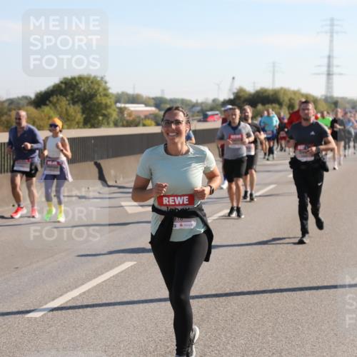 03.10.2025 - Köhlbrandbrückenlauf Yannick Fuchs http://msf.ph/oto/9181475 03.10.2025 11:23:03 Position 3 918 meine-sportfotos.de